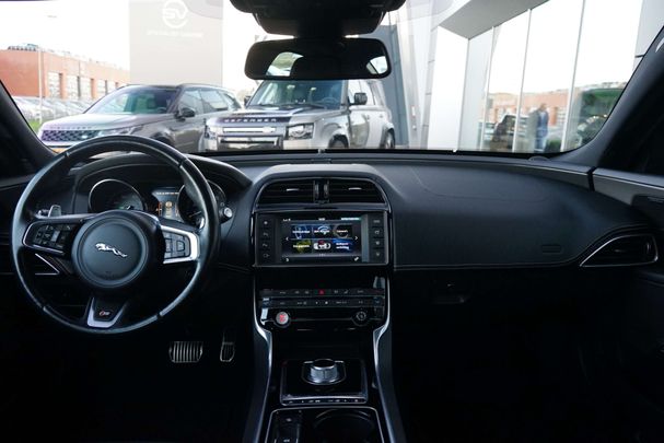 Jaguar XE 250 kW image number 3