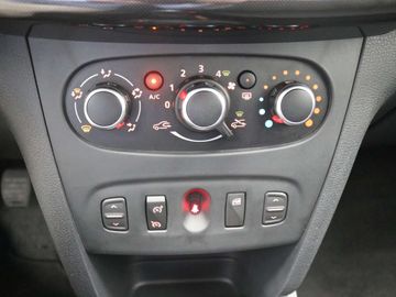 Car image 41