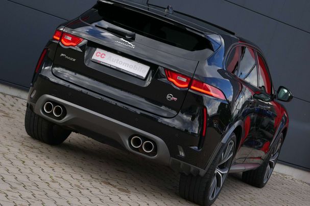 Jaguar F-Pace AWD SVR 405 kW image number 4