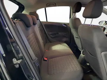 Car image 26