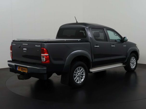 Toyota Hilux D 3.0 4D SR 126 kW image number 2