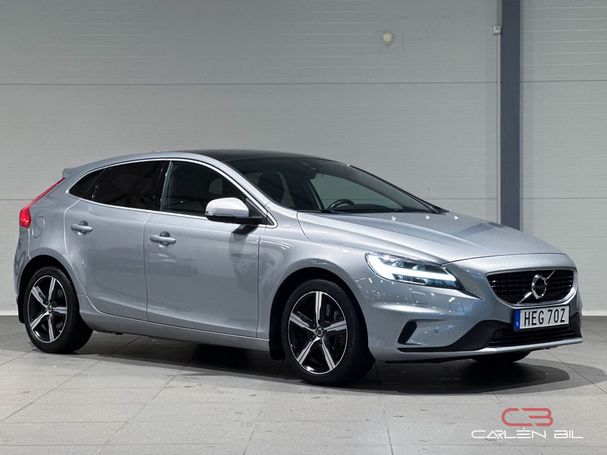 Volvo V40 T3 Momentum 112 kW image number 1