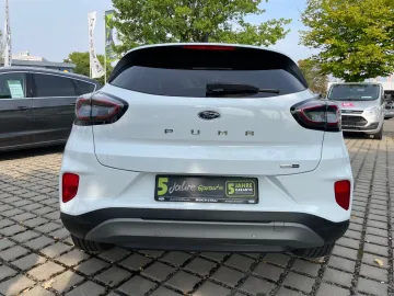 Car image 29