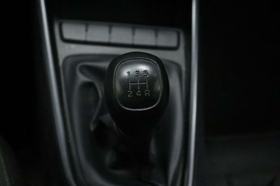 Car image 33