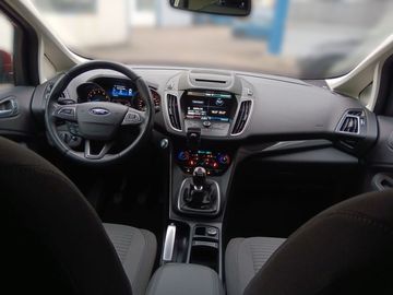 Car image 15