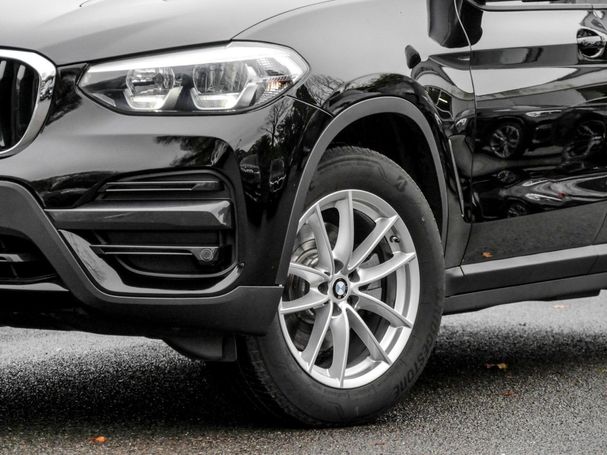 BMW X3 xDrive20i 135 kW image number 5