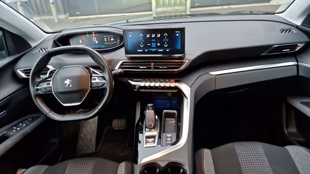 Peugeot 3008 BlueHDi 130 EAT8 Active 96 kW image number 6