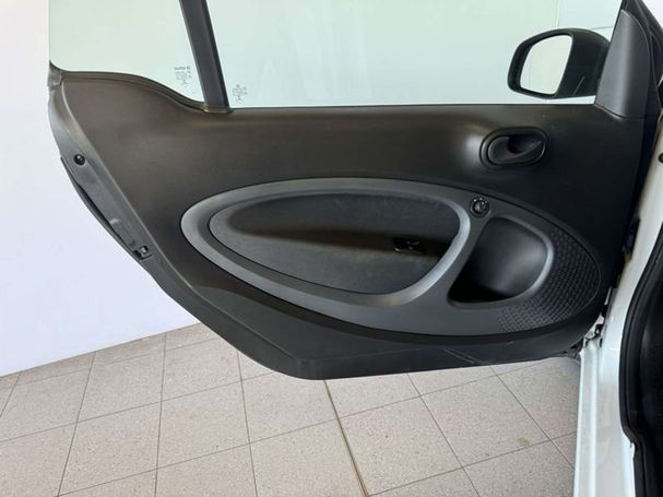 Smart ForTwo EQ 60 kW image number 22