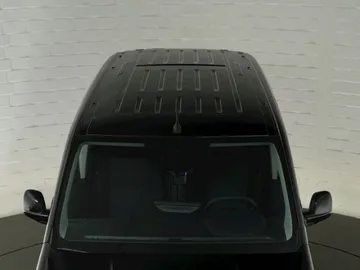Car image 41