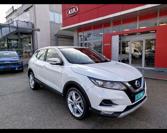 Nissan Qashqai 1.3 DIG-T N-MOTION 103 kW image number 2