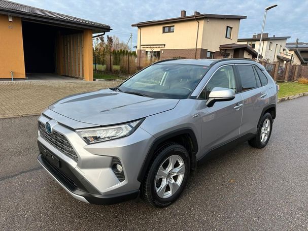 Toyota RAV 4 Hybrid 163 kW image number 1