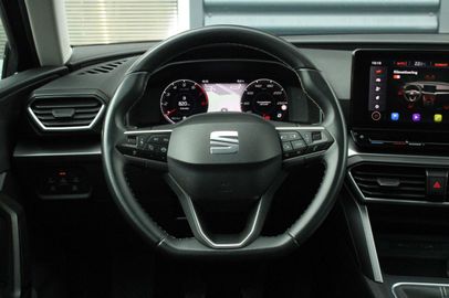 Car image 37