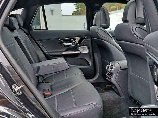 Mercedes-Benz GLC 300 e AMG 230 kW image number 6