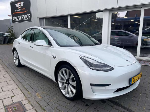 Tesla Model 3 Long Range AWD 258 kW image number 8