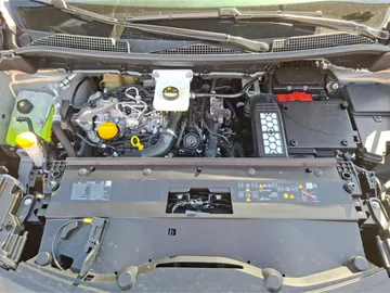 Car image 29