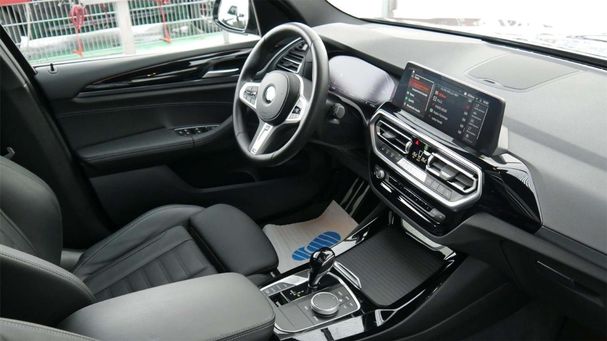 BMW X3 xDrive 140 kW image number 33