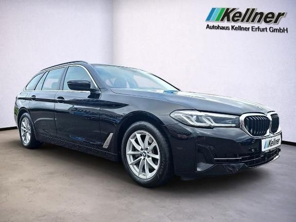 BMW 520d Touring xDrive 140 kW image number 2