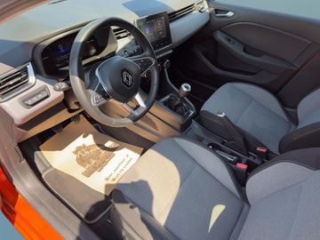 Car image 15