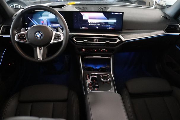 BMW 330 Touring xDrive 185 kW image number 5