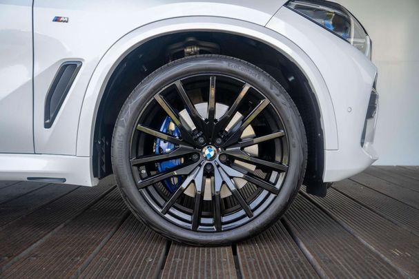 BMW X5 M50i xDrive 390 kW image number 6