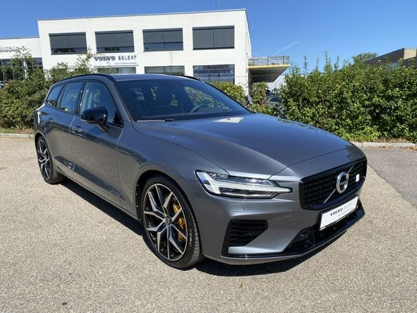 Volvo V60 T8 Twin Engine Polestar Engineered AWD 298 kW image number 2