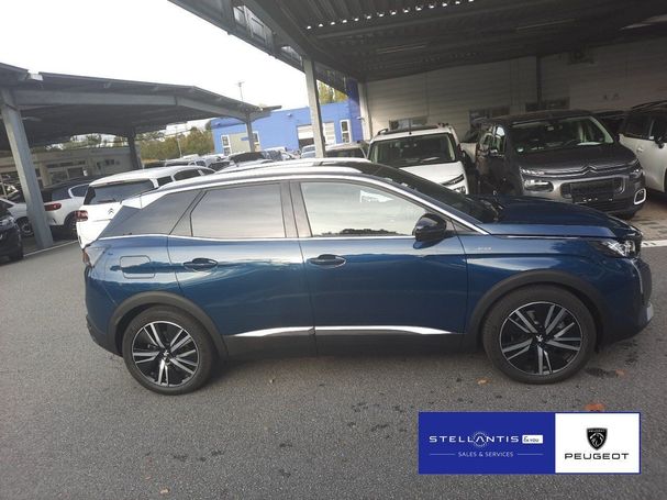 Peugeot 3008 Hybrid4 e-EAT8 220 kW image number 2