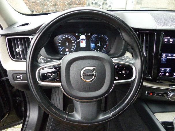 Volvo XC60 AWD B5 173 kW image number 7