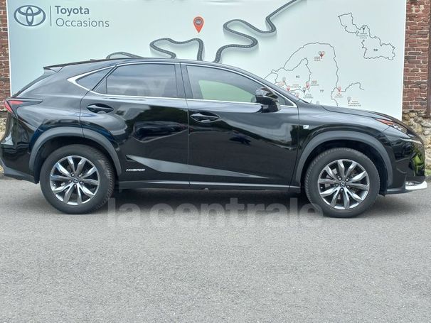 Lexus NX 300 145 kW image number 14