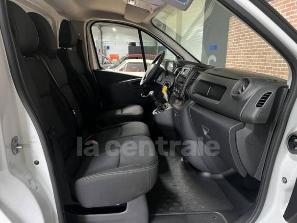 Renault Trafic dCi 120 88 kW image number 20