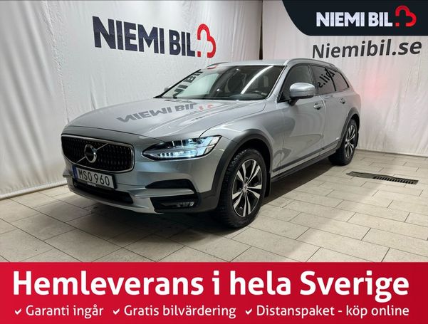 Volvo V90 Cross Country D4 AWD Momentum 140 kW image number 2