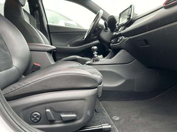 Car image 31