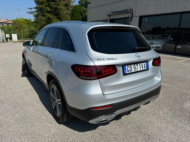 Mercedes-Benz GLC 300 d 4Matic 180 kW image number 4