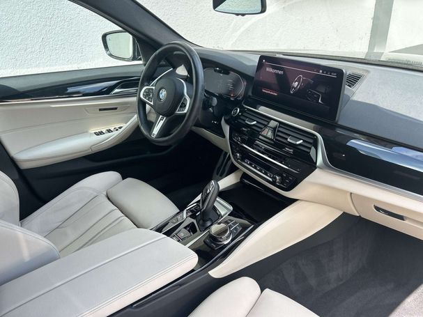 BMW 540d Touring M Sportpaket xDrive 250 kW image number 7