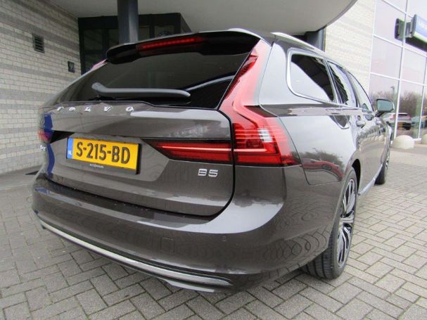 Volvo V90 B5 184 kW image number 2