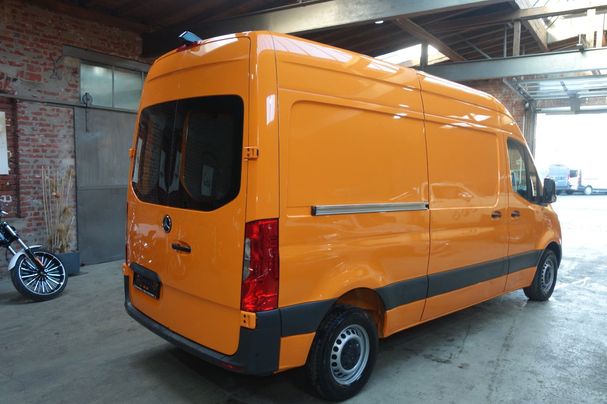 Mercedes-Benz Sprinter 211 HA 84 kW image number 4