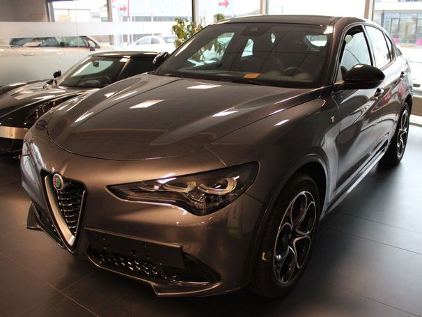 Alfa Romeo Stelvio 2.2 16V AT8 Q4 154 kW image number 1