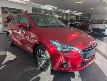 Car image 2