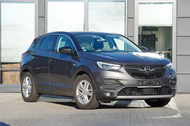 Opel Grandland X Innovation 133 kW image number 2