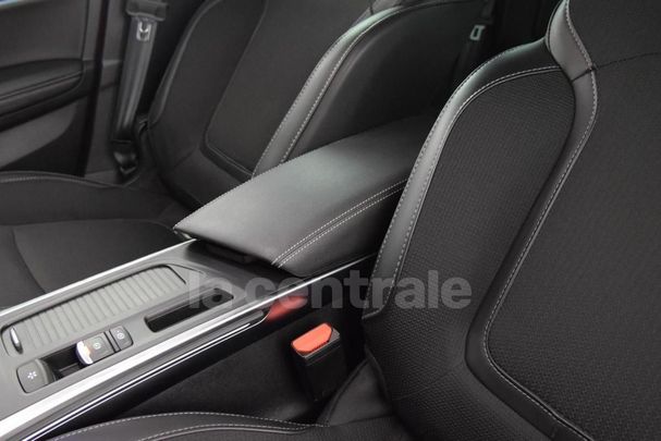 Renault Megane TCe 140 EDC 103 kW image number 24