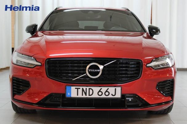 Volvo V60 T8 R Design AWD Recharge 293 kW image number 3