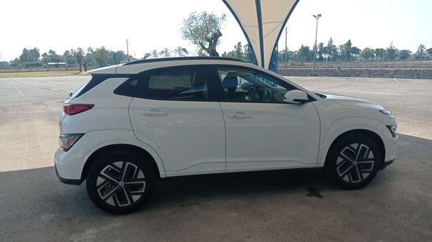 Hyundai Kona 39 kWh 100 kW image number 2