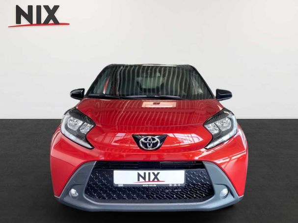 Toyota Aygo X 1.0 VVT-i 53 kW image number 2