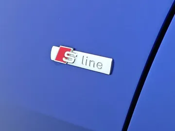 Car image 48