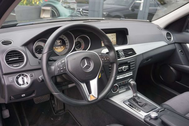 Mercedes-Benz C 180 115 kW image number 4