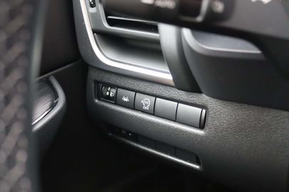 Car image 36