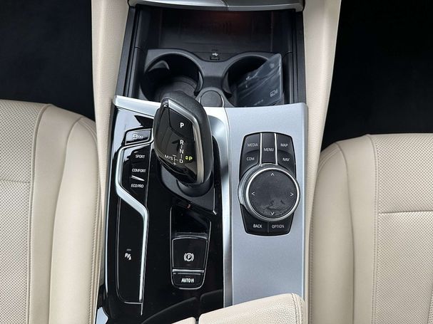 BMW 520d Touring 140 kW image number 45