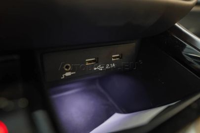 Car image 41