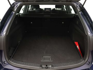 Car image 35