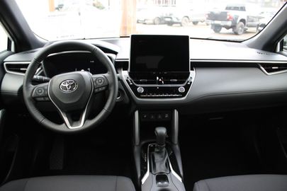 Car image 11