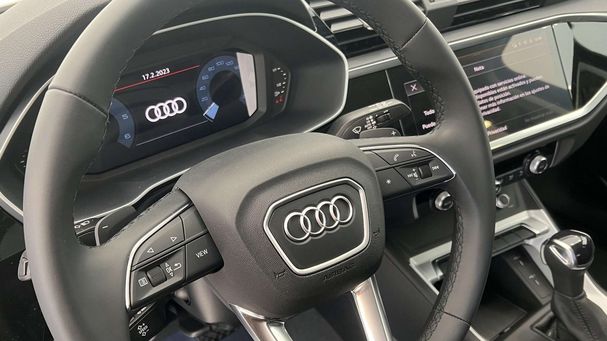 Audi Q3 35 TDI S tronic Advanced 110 kW image number 7